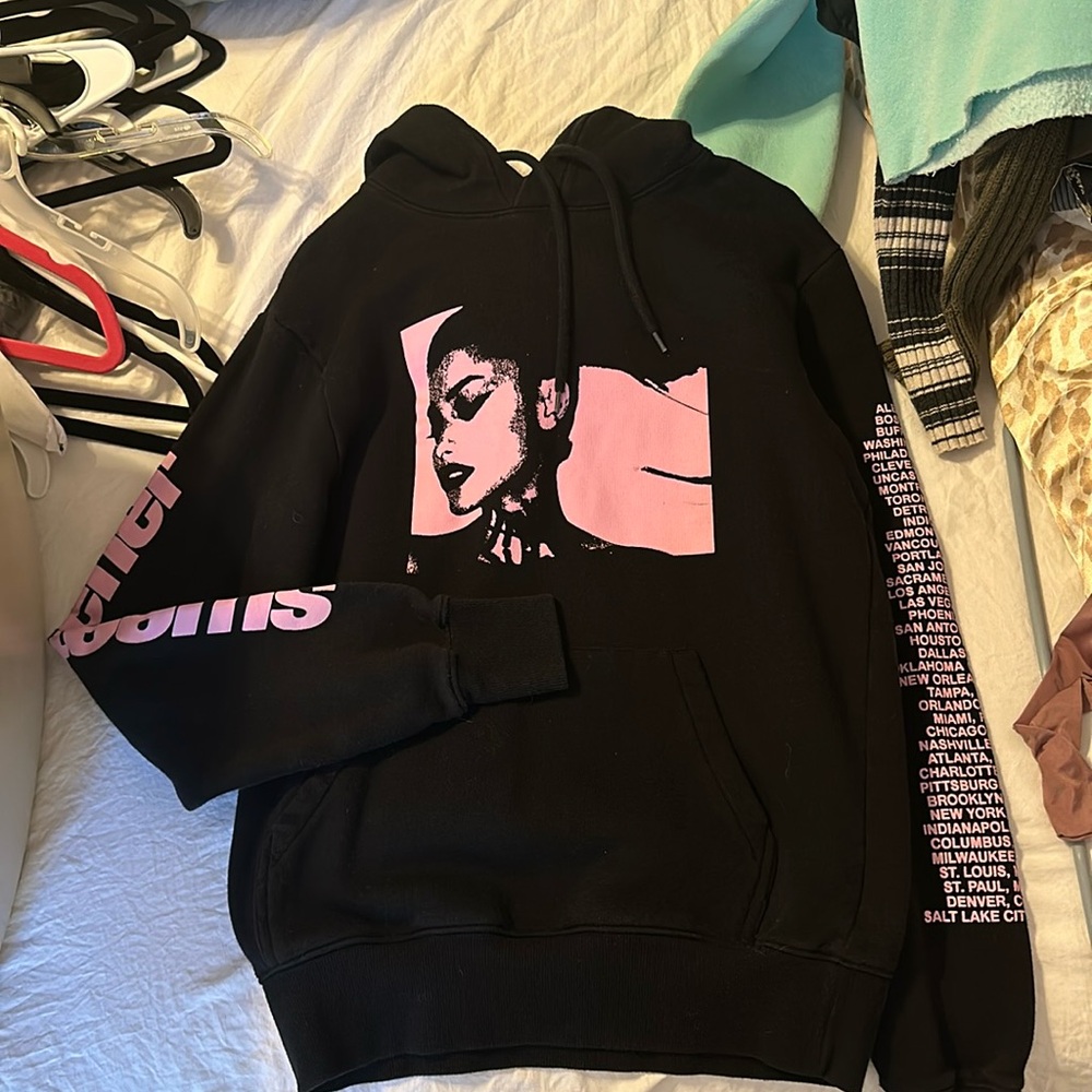 Ariana Grande Sweetner world tour hoodie